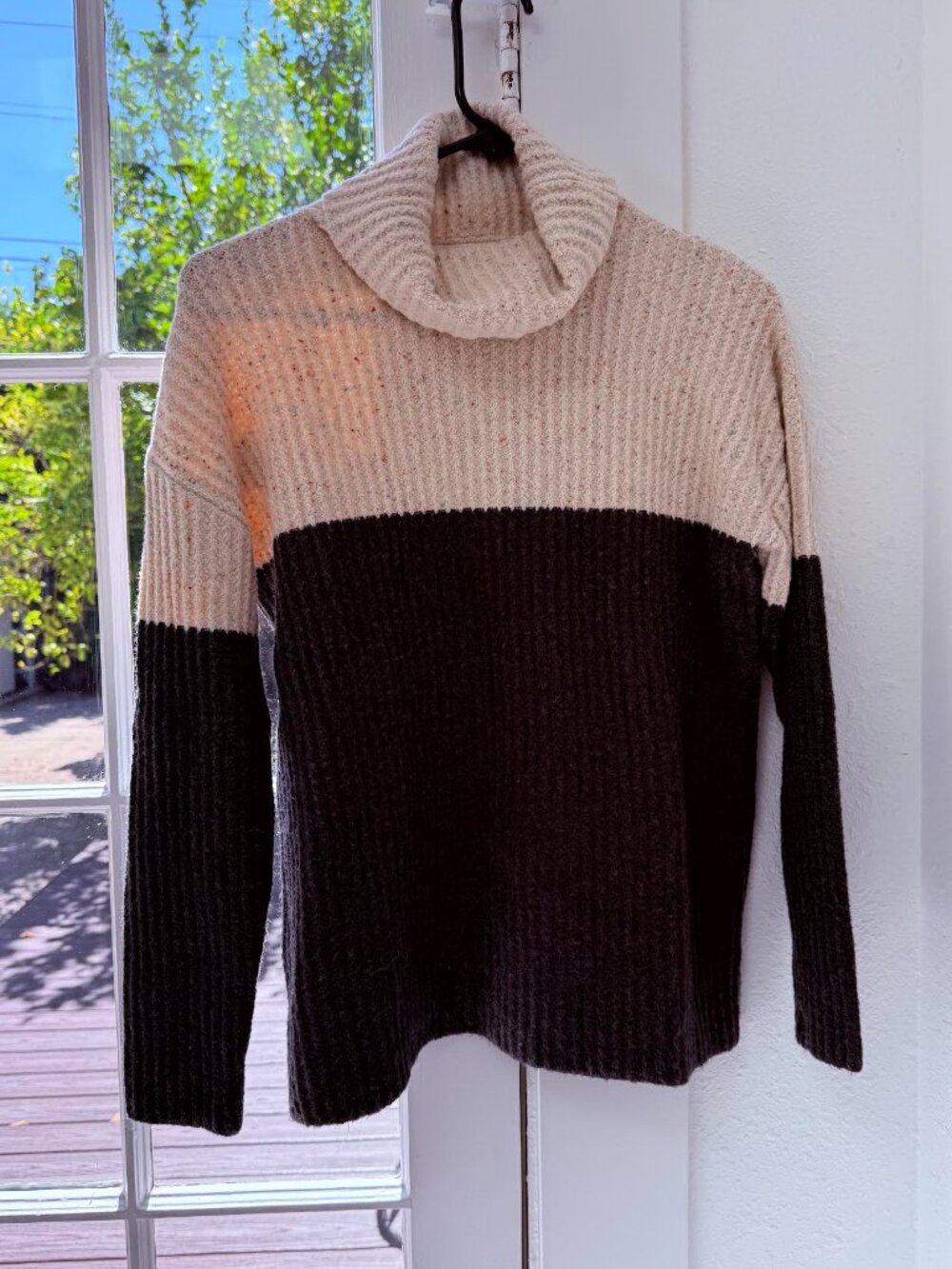 Beachlunchlounge Two-Tone Cozy Sweater, Cream Multicolor Speckle & Charcoal XS